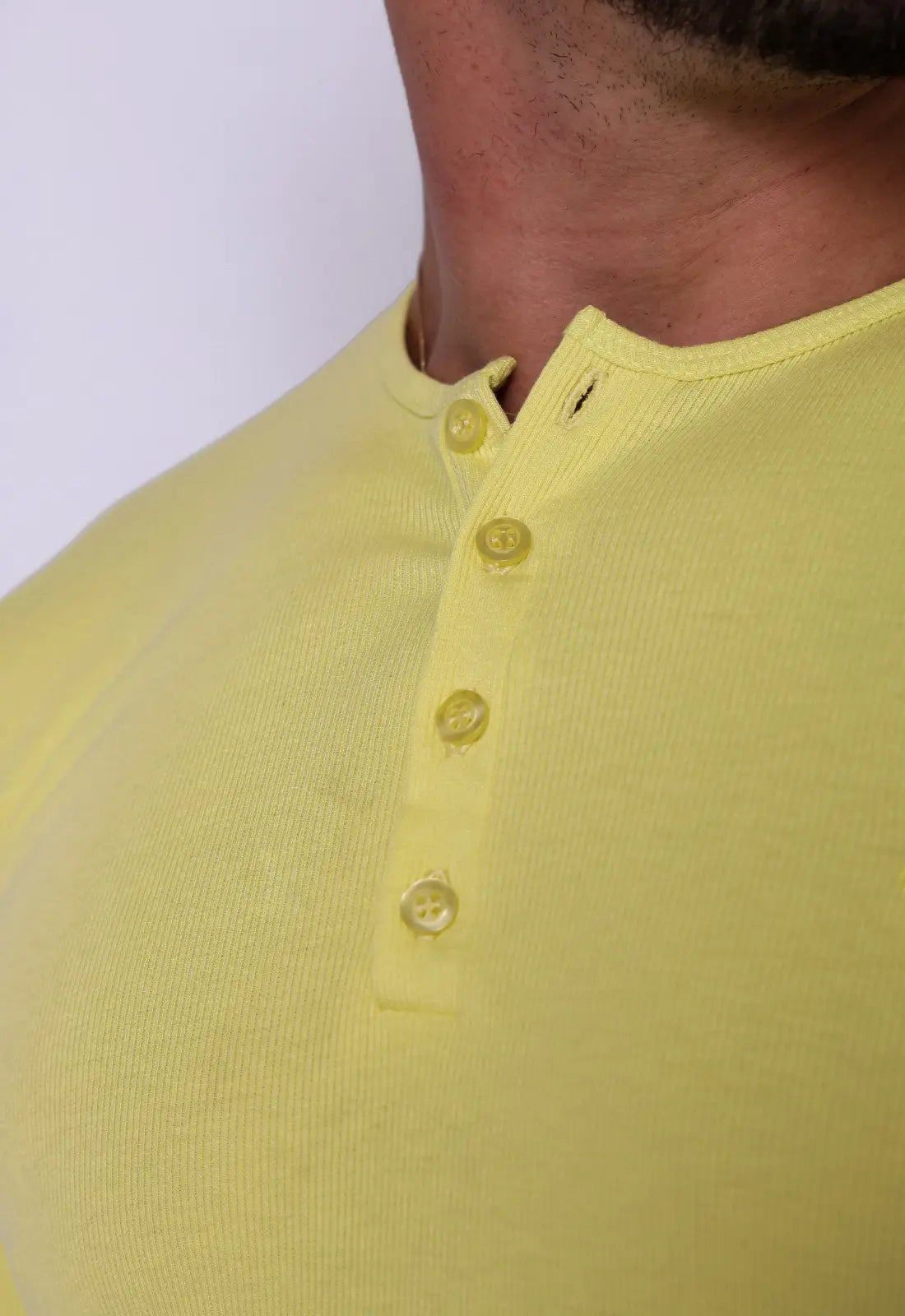 Camiseta Henley Canelada Amarela - Imagem 4
