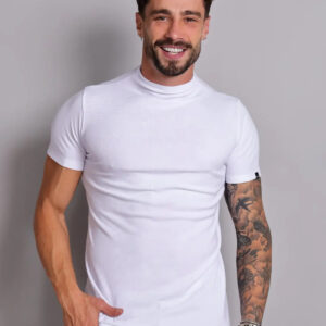Camiseta Slim Gola Média Branca