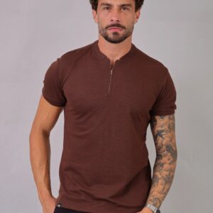 Camiseta Gola Padre Zíper Marrom