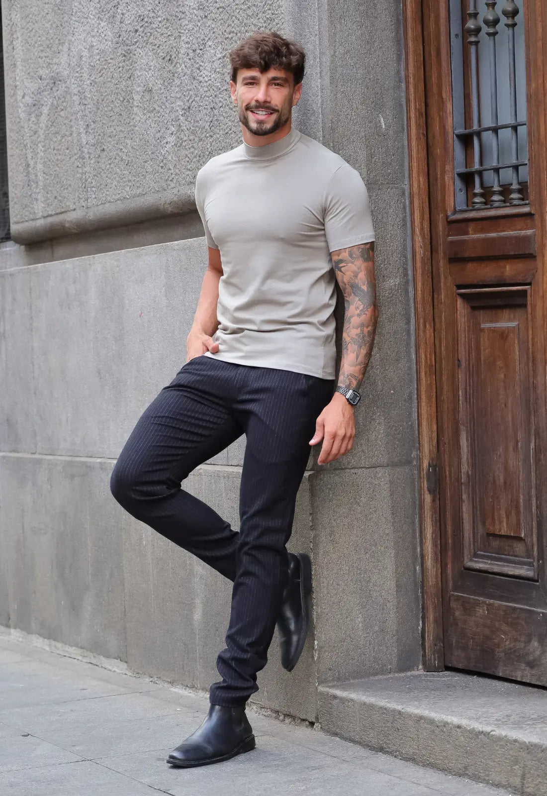 Camiseta Slim Gola Alta Cinza - Imagem 3