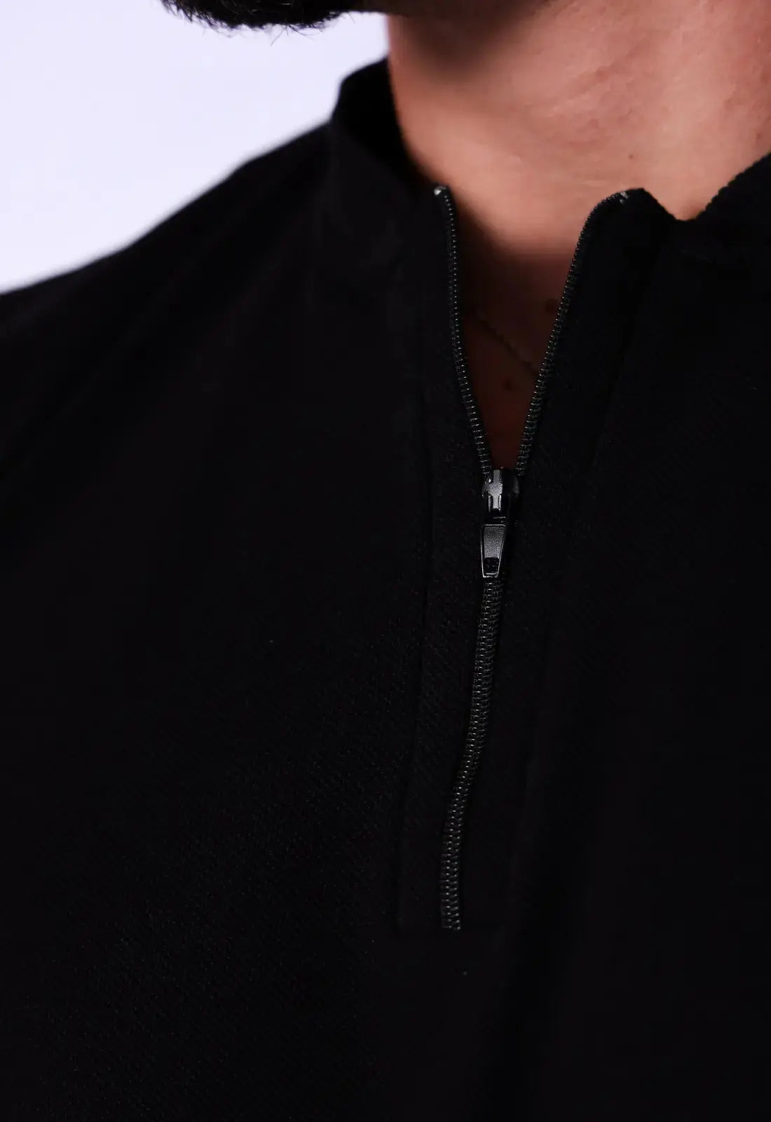 Camiseta Gola Padre zíper Preta - Imagem 6