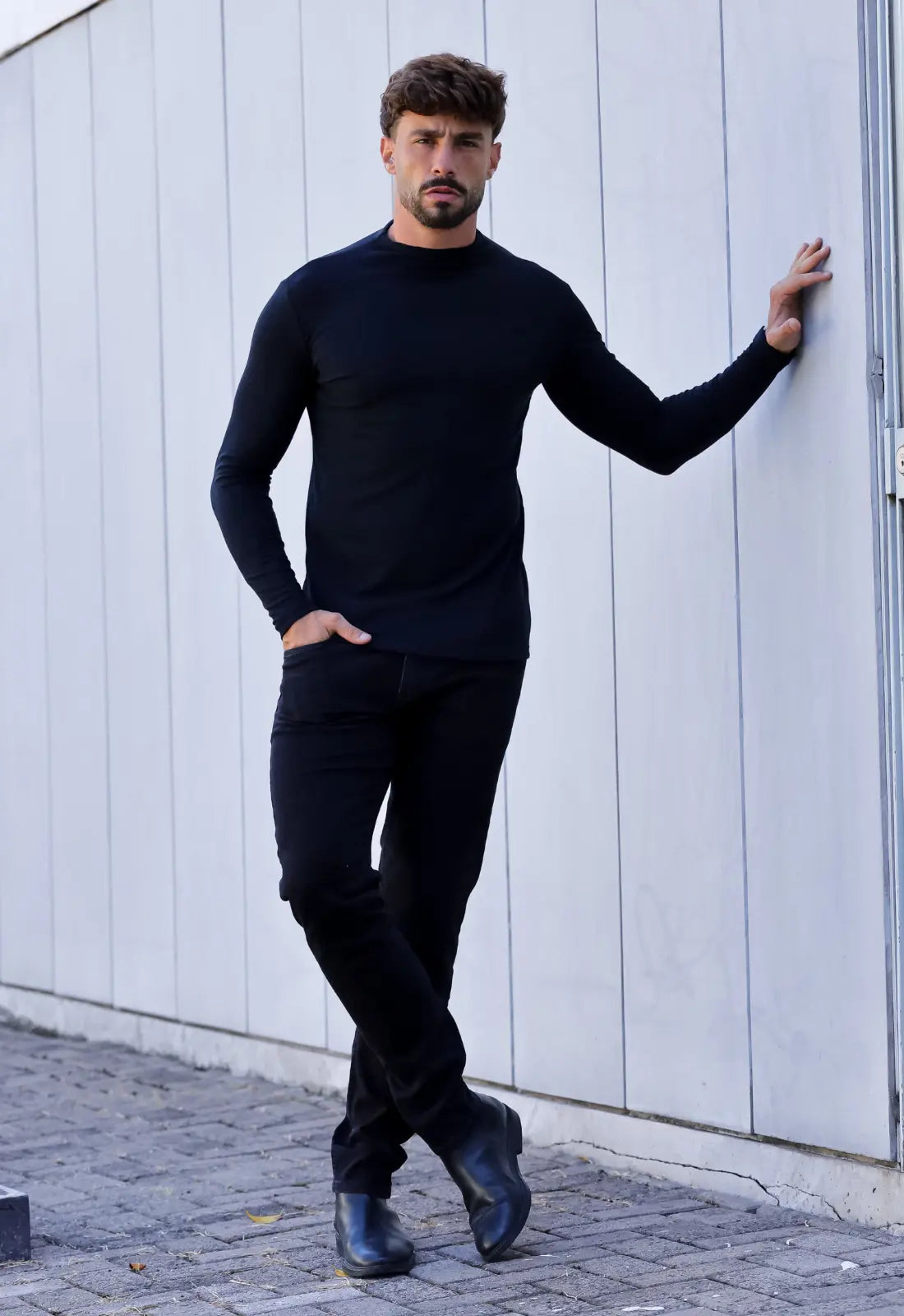 Camiseta Slim Manga Longa Gola Média Preto - Imagem 4